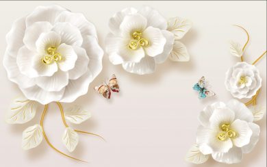 پروانه های زیبا در میان گل های سفید با رگه های طلایی